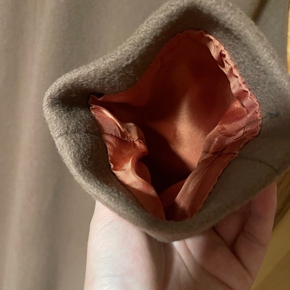 Lorovi Oversized Wool Coat made in the USA - Picture 5 of 7